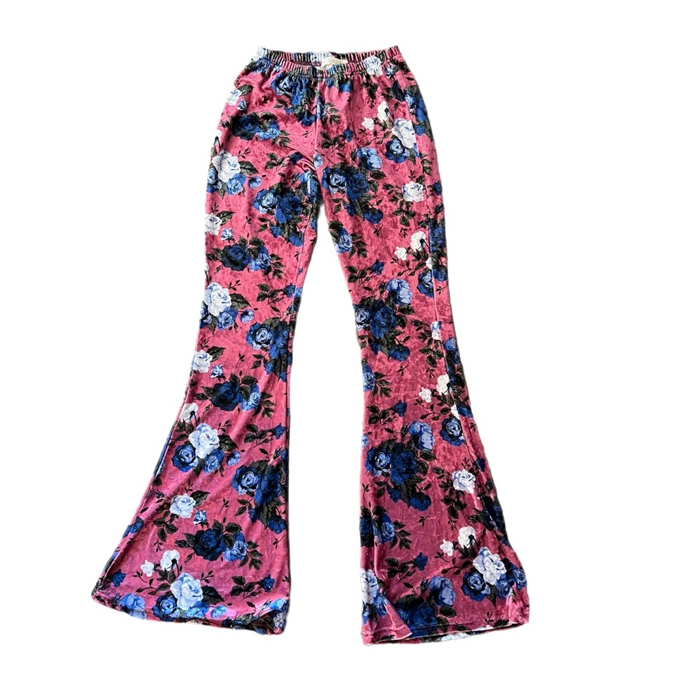 Hot Gal Velvet Floral Flare Leg Small